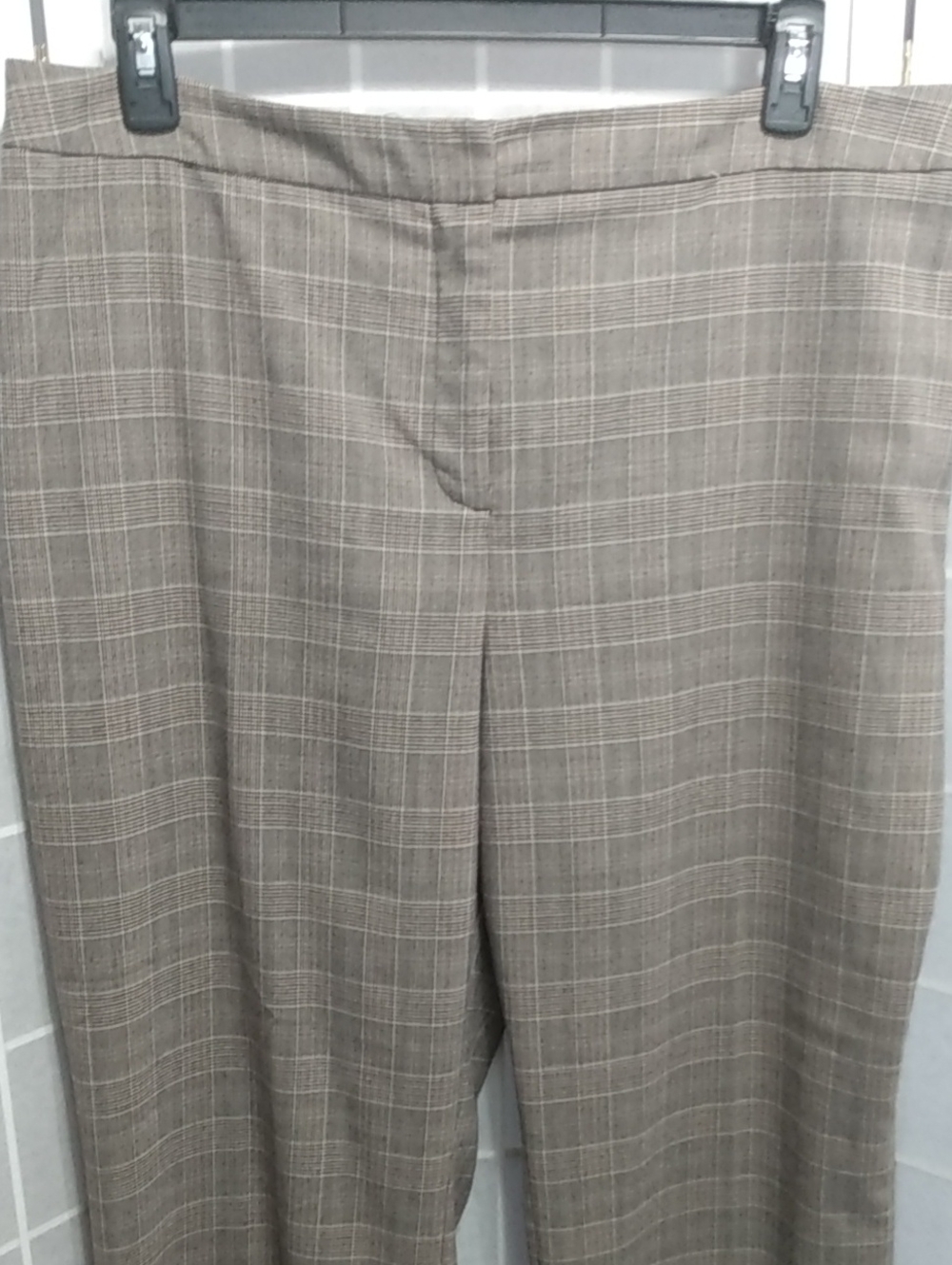 212 Collection Classic Fit Plaid Pants in Brown and Cream - Women's 18
